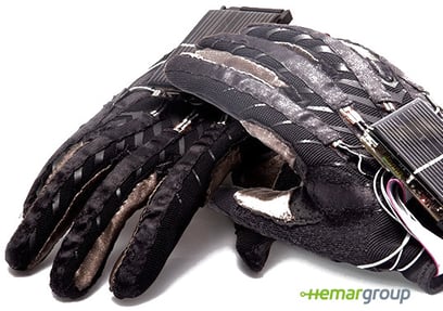 enabletalk_gloves2